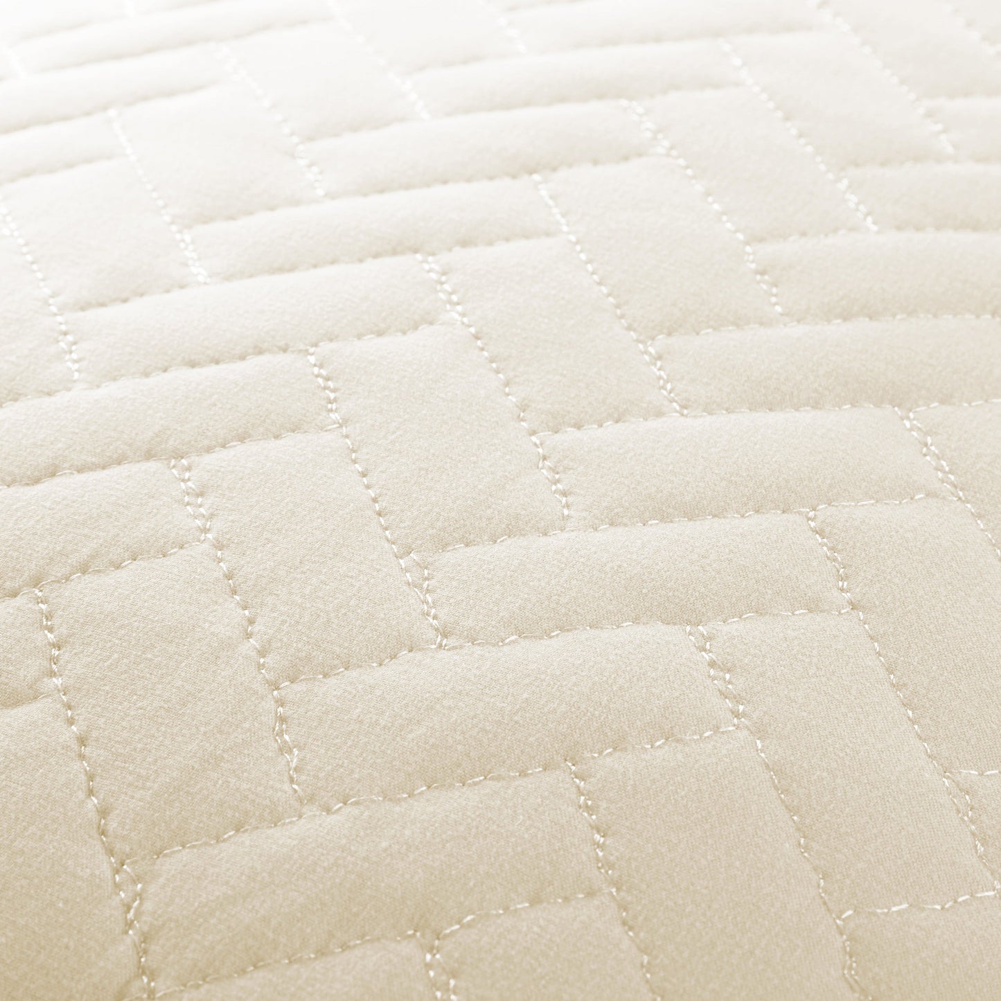 Lightweight Herringbone Stitch Quilted Coverlet Set