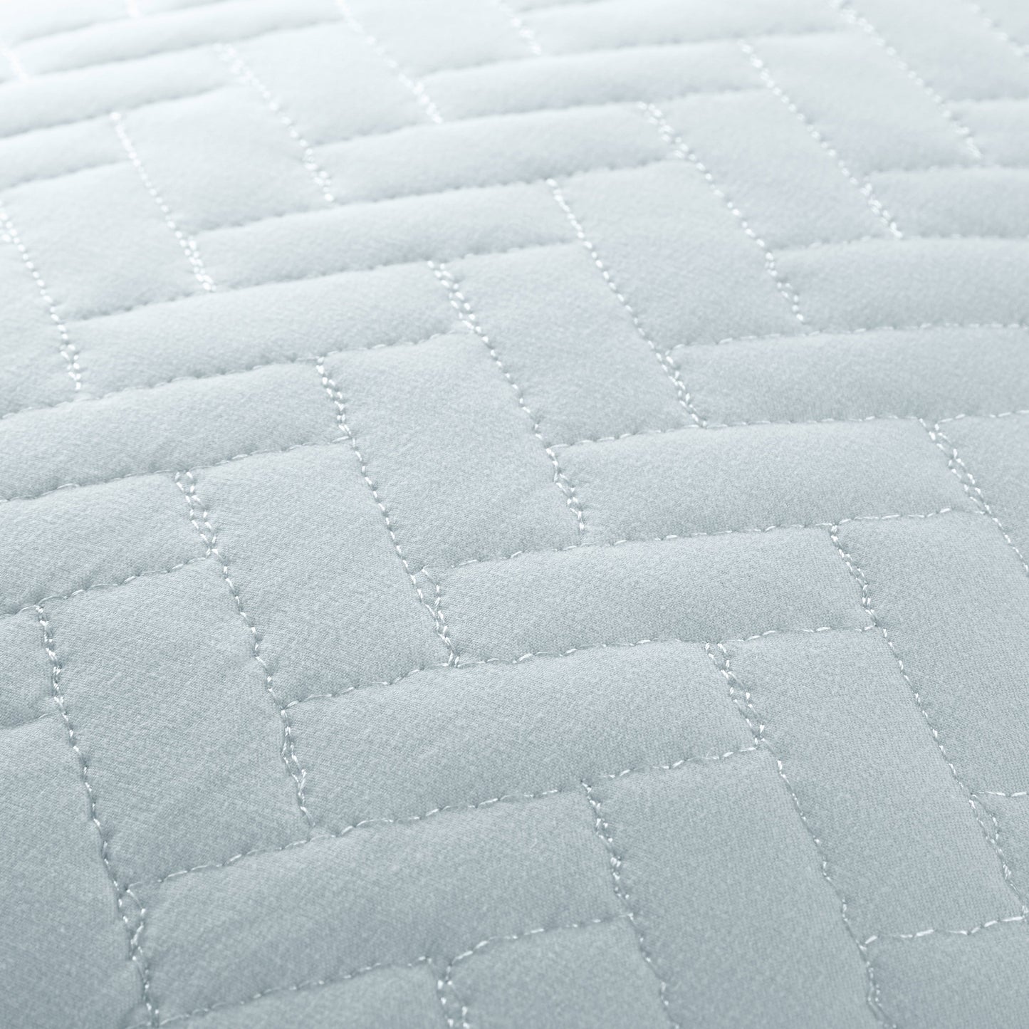 Lightweight Herringbone Stitch Quilted Coverlet Set