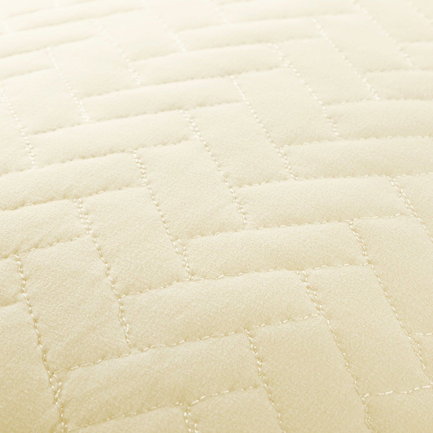 Lightweight Herringbone Stitch Quilted Coverlet Set