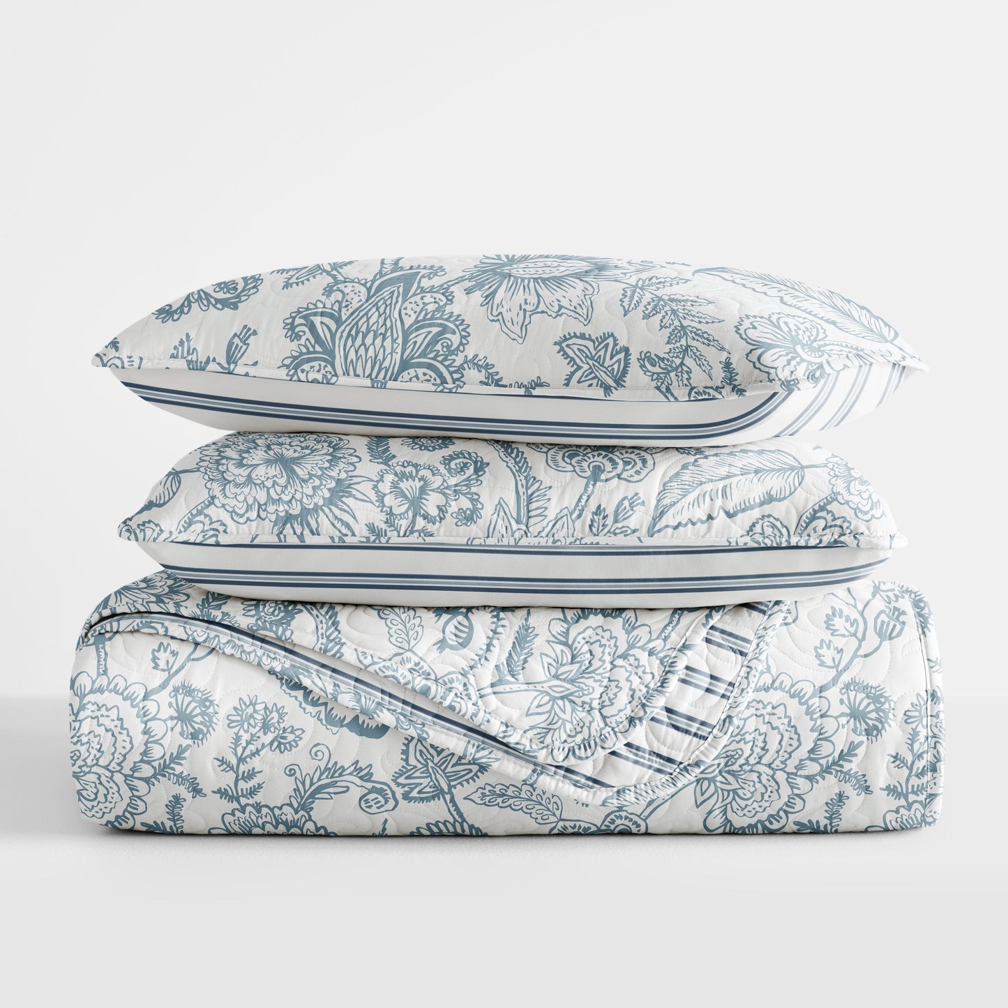 Jacobean Patterned Reversible Quilted Coverlet Set