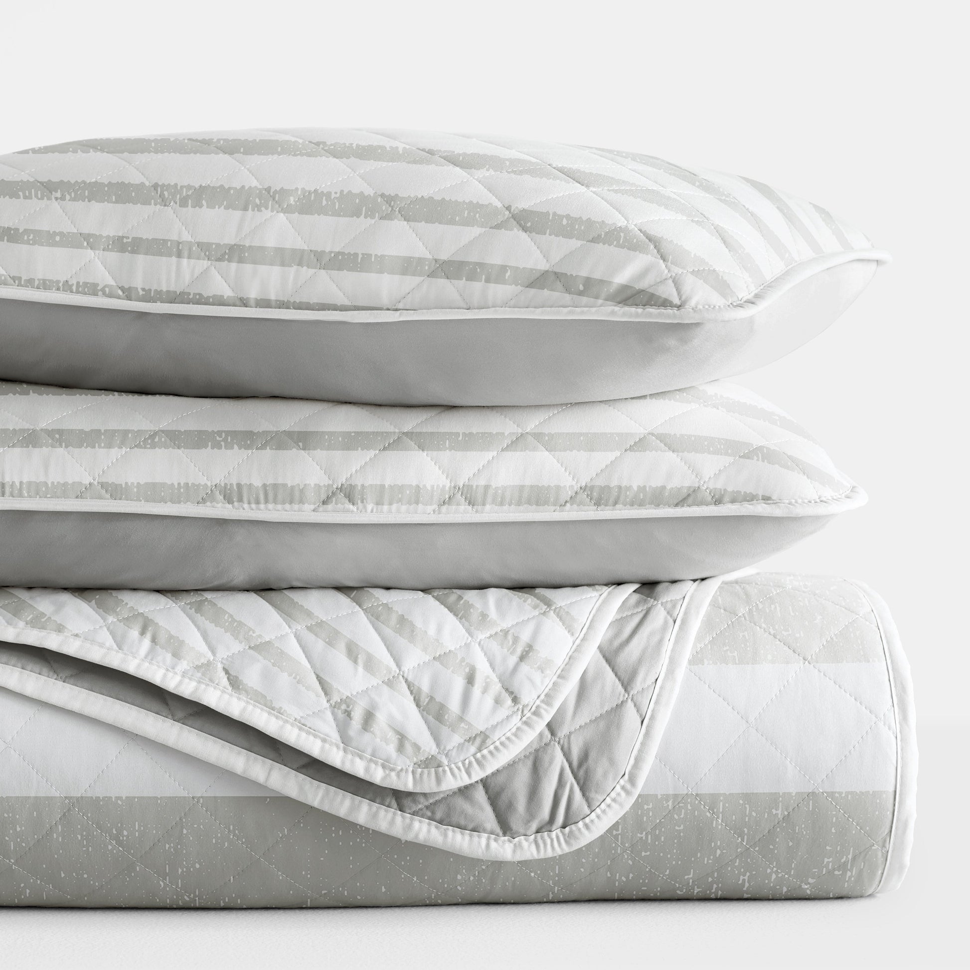 Summer Stripes Patterned Reversible Quilted Coverlet Set
