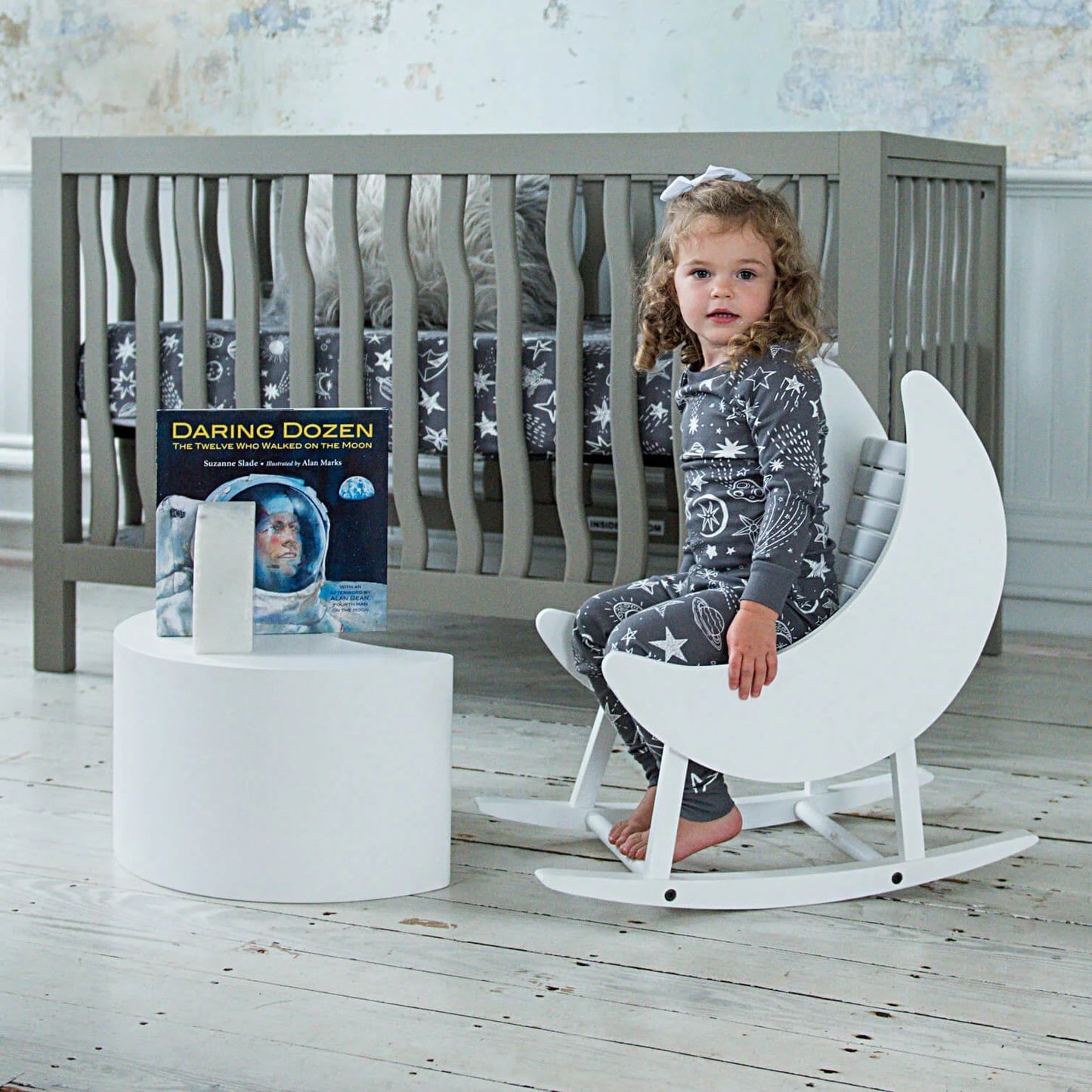 Branch Crescent Moon Rocker