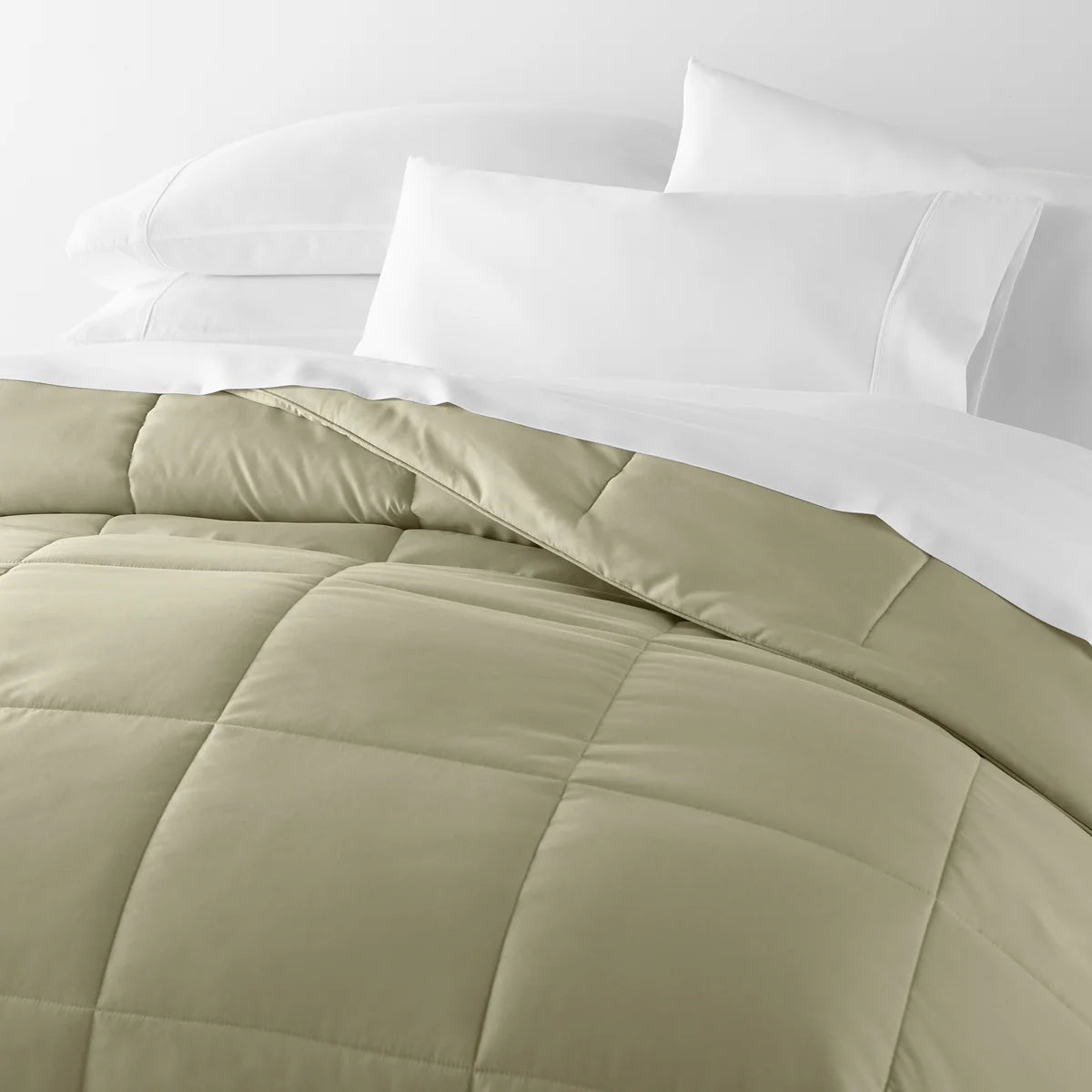 Lightweight All Season Down-Alternative Comforter