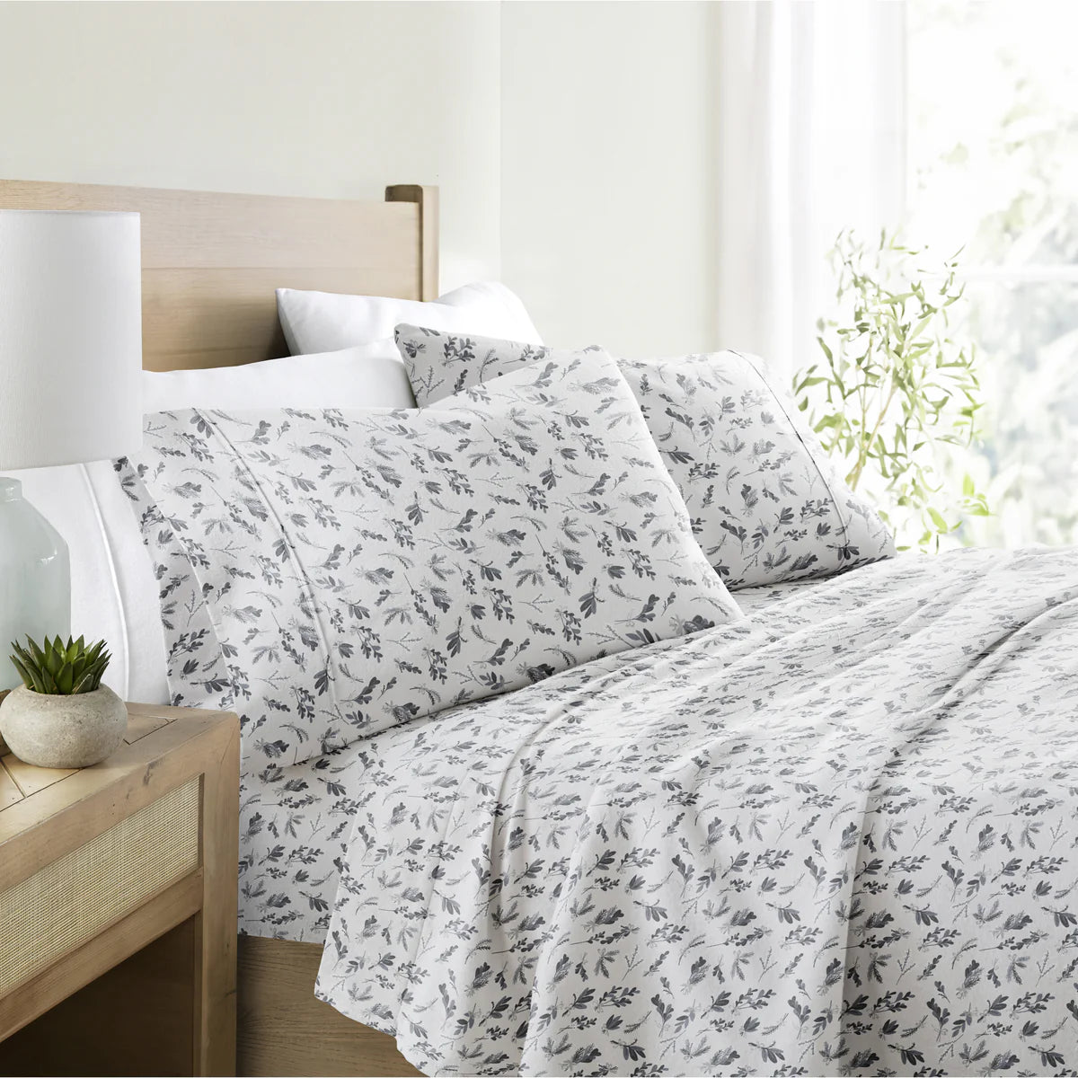 Botanical 4-Piece 100% Cotton Flannel Sheet Set