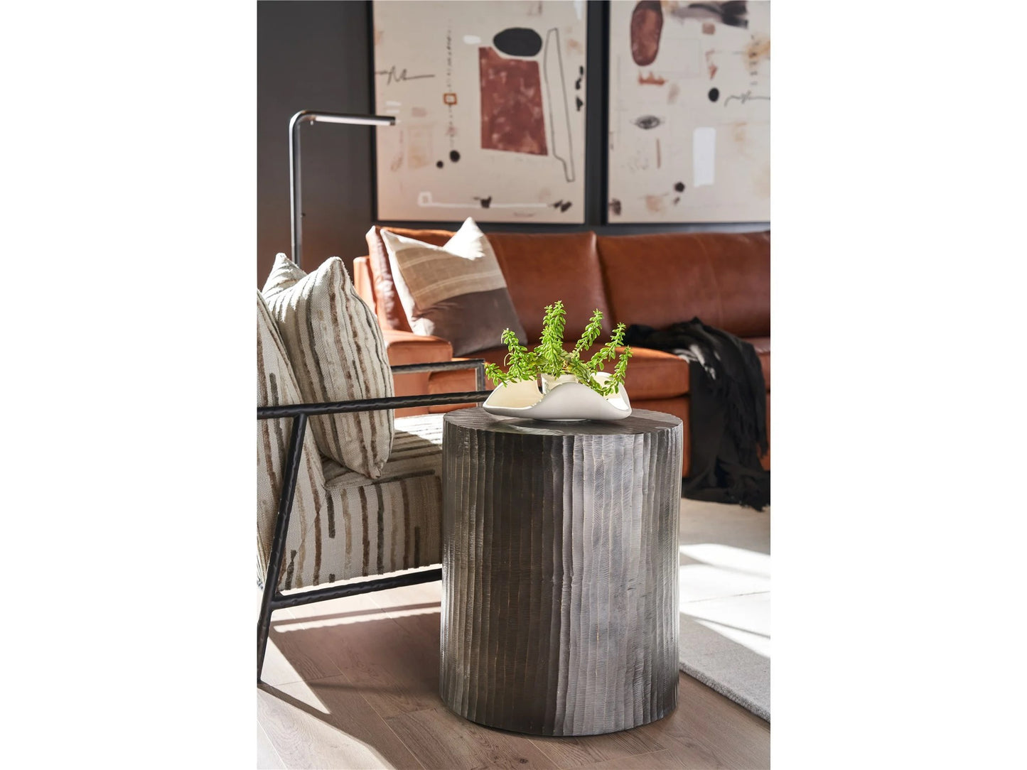 Universal - New Modern-Modern Asher Round End Table