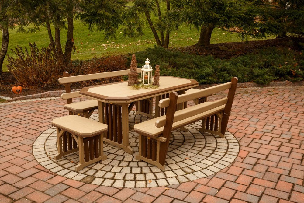 Finch - Mission Table w/ Border