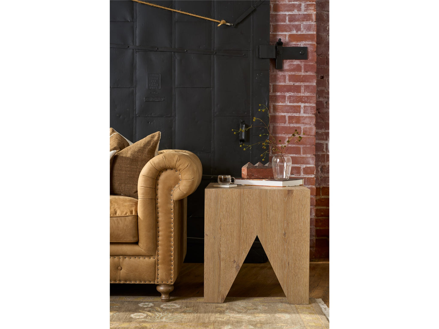 Universal - Griffith Park Altitude End Table