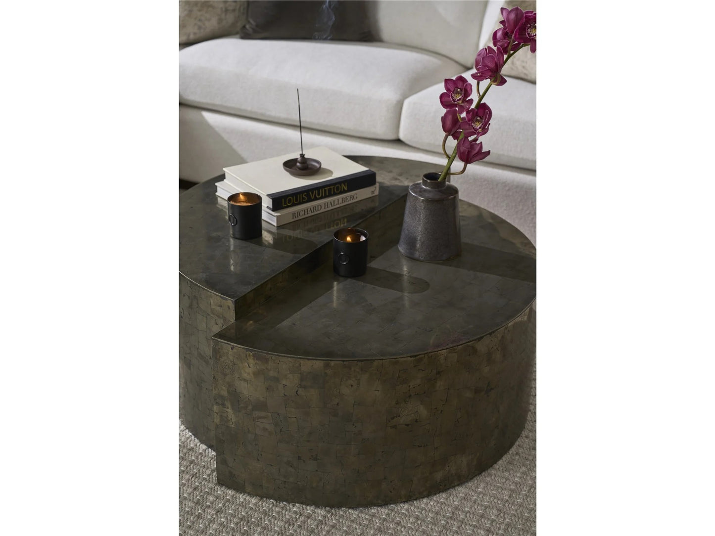 Universal - Sable & Desert-Modern Cosmo Cocktail Table