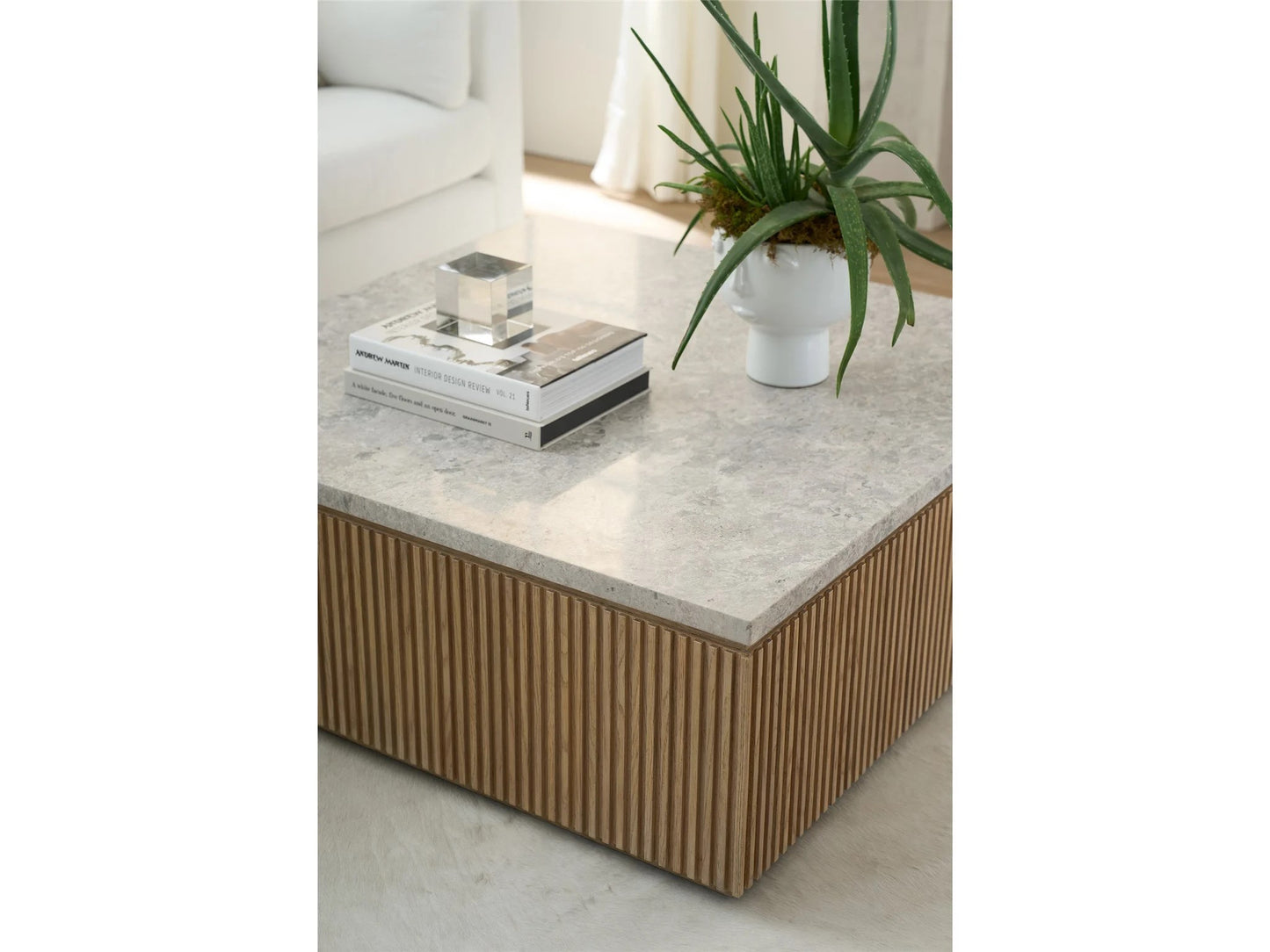 Universal - Avaline Carmen Cocktail Table