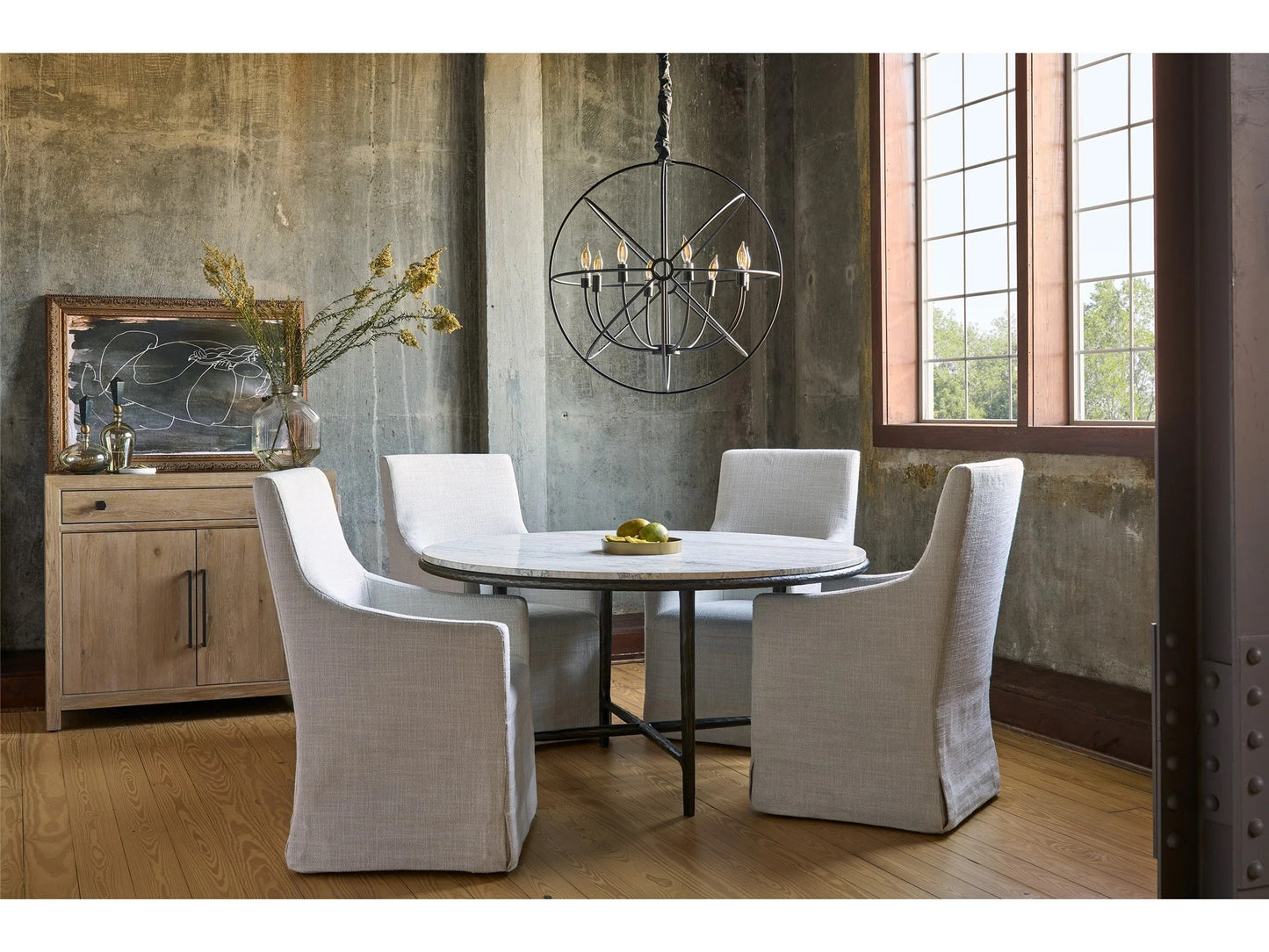 Universal - Griffith Park Round Dining Table