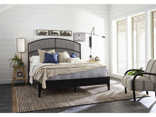 UNIVERSAL - GETAWAY COASTAL LIVING HOME COLLECTION BLACKADORE CAYE QUEEN BED