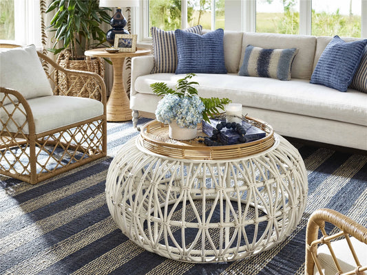 UNIVERSAL - GETAWAY COASTAL LIVING HOME MALLORCA COCKTAIL TABLE