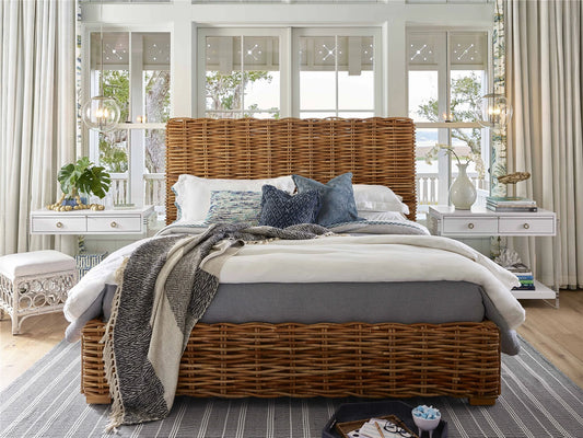 UNIVERSAL - GETAWAY COASTAL LIVING HOME COLLECTION ELLIOT KEY WOVEN QUEEN BED