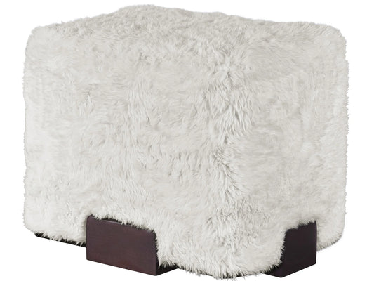 Universal - Erinn V X Wilshire Ottoman