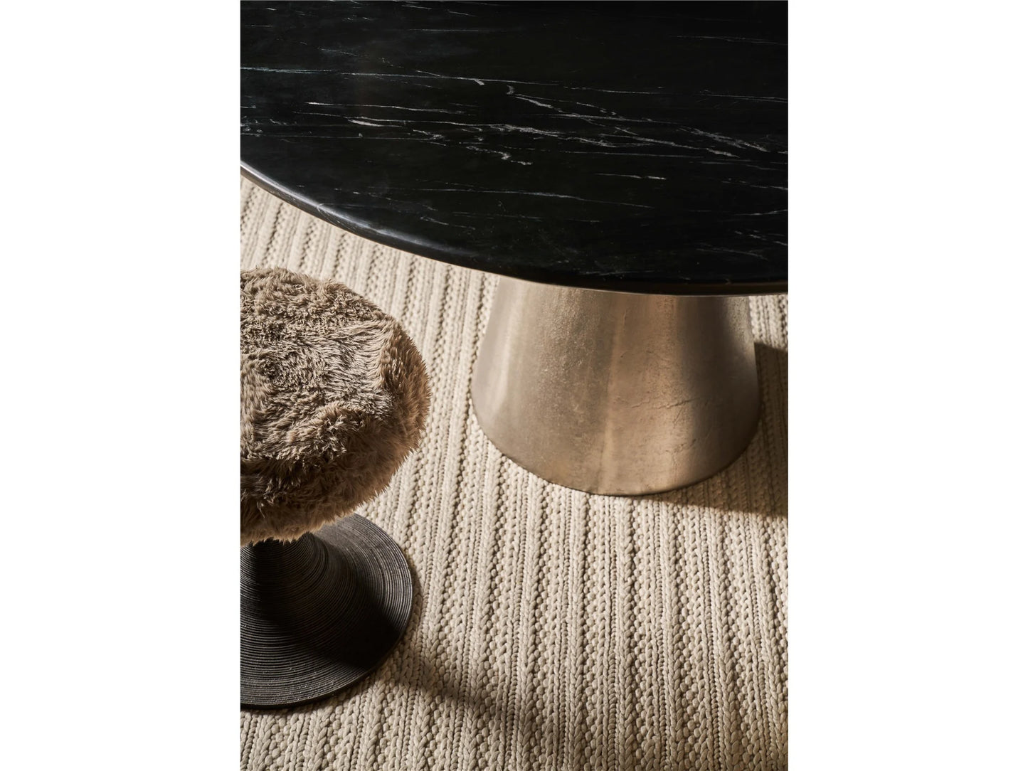 UNIVERSAL - NEW MODERN KIRA STOOL