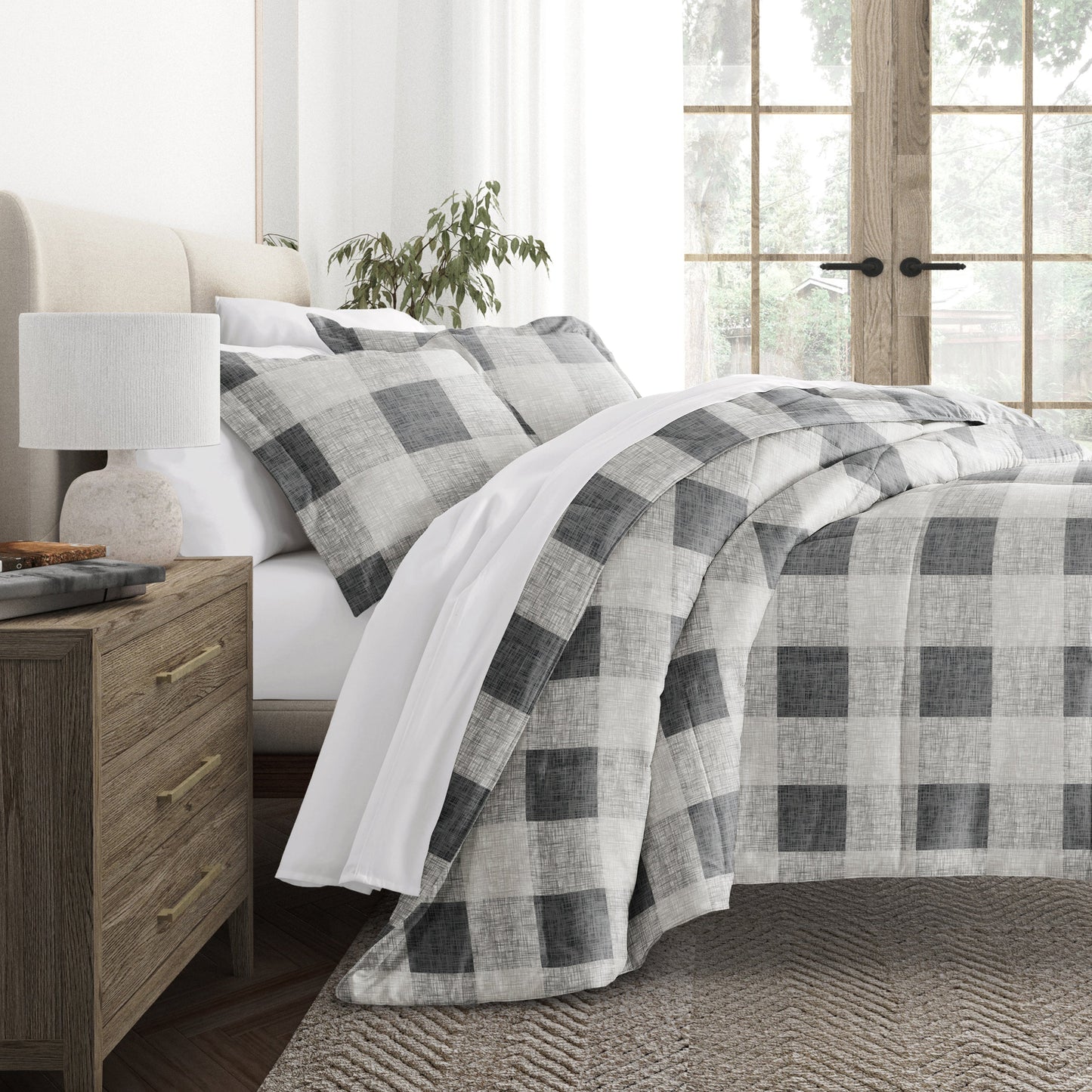 Gingham Patterned Down-Alternative Comforter Set