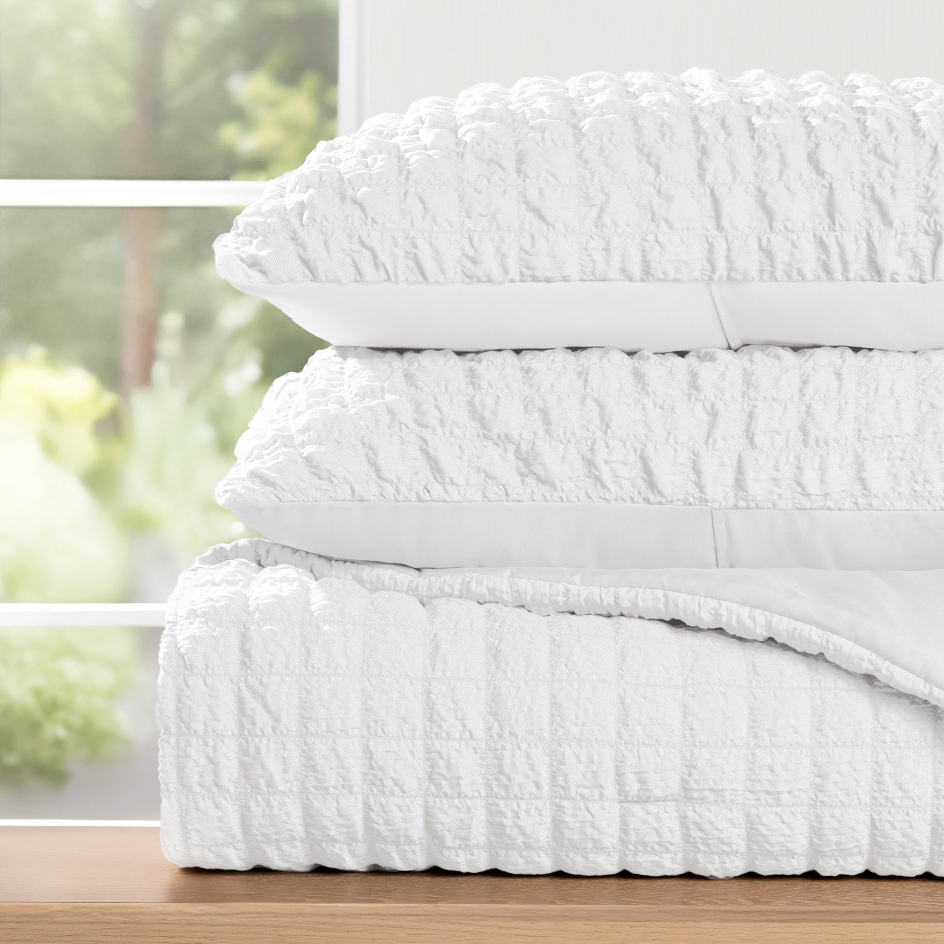 Seersucker Box Textured Down-Alternative Comforter Set
