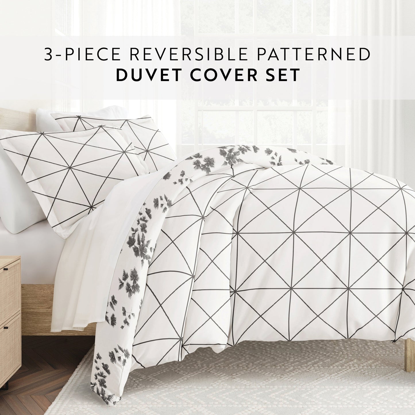 Edgy Flowers Patterned Reversible Duvet Cover Set