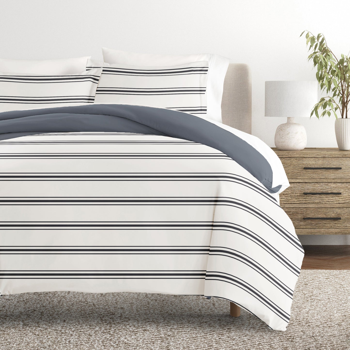 Desert Stripe Patterned Reversible Duvet Cover Set