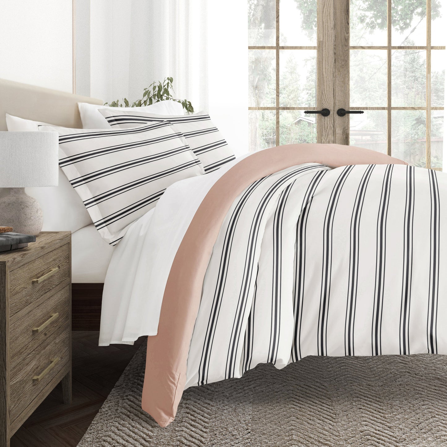 Desert Stripe Patterned Reversible Duvet Cover Set