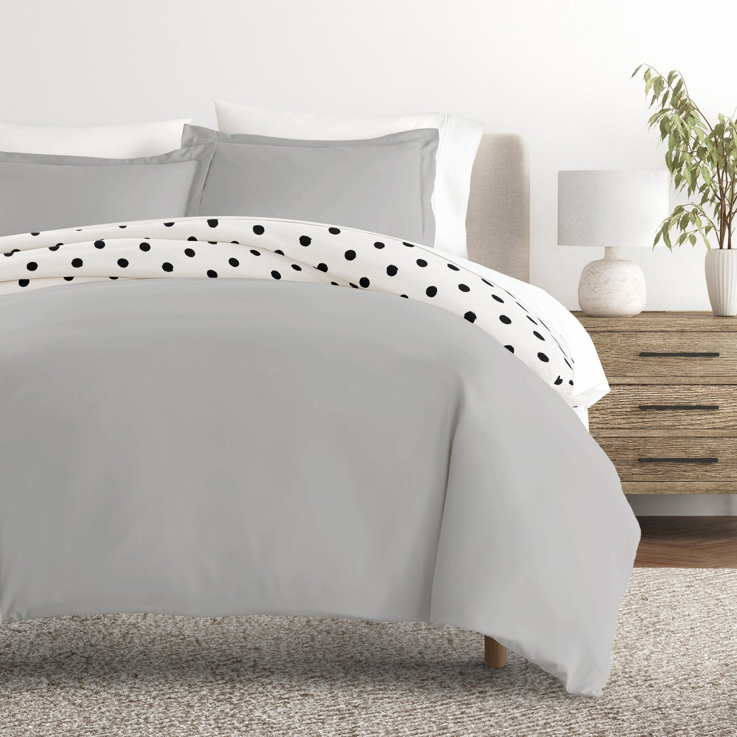 Painted Polkadot Patterned Reversible Duvet Cover Set