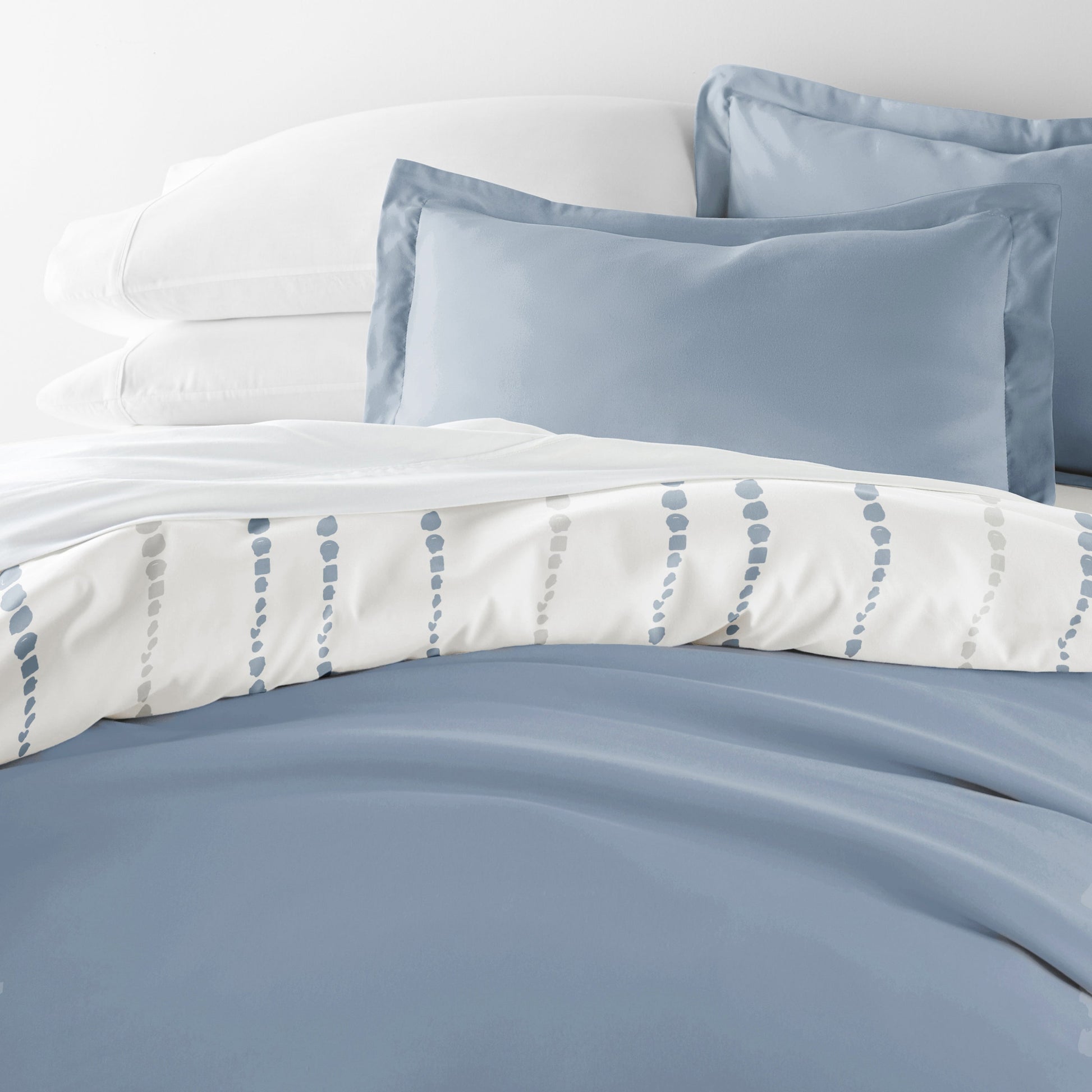 Urban Vibe Patterned Reversible Duvet Cover Set
