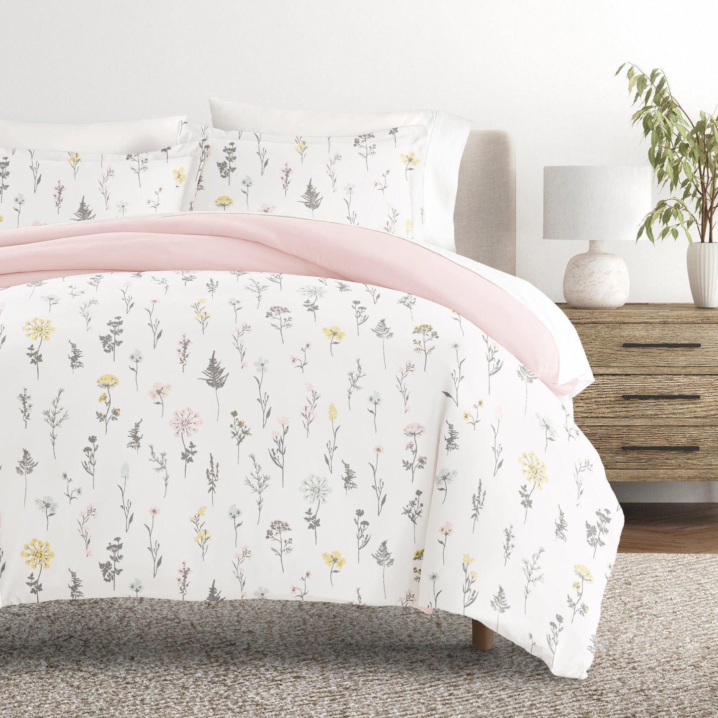 Wildflower Patterned Reversible Duvet Cover Set