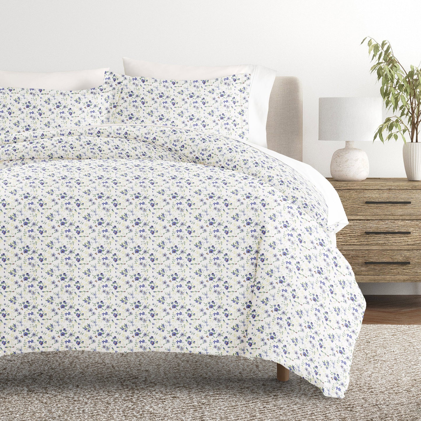 Blossoms Patterned Duvet Cover Set