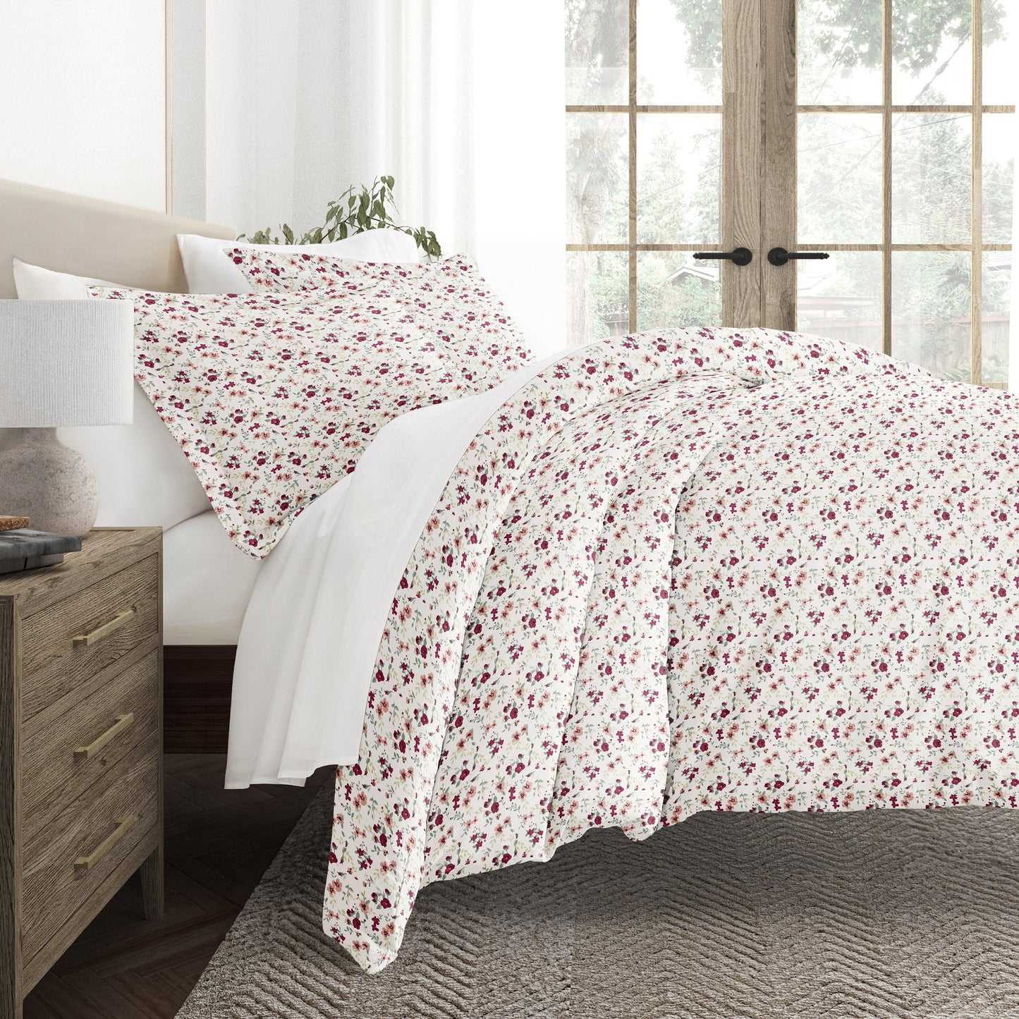 Blossoms Patterned Duvet Cover Set
