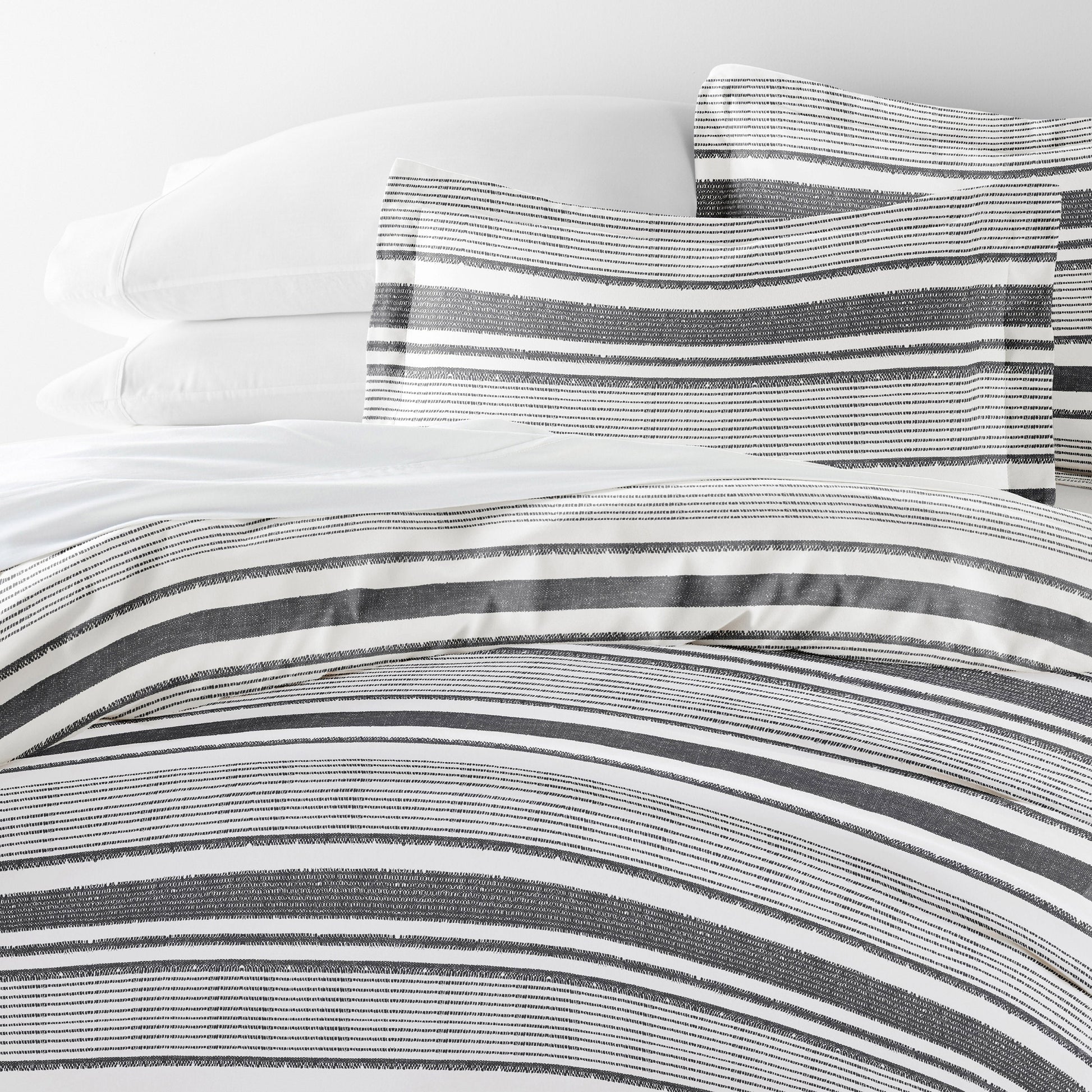 Vintage Stripes Patterned Duvet Cover Set