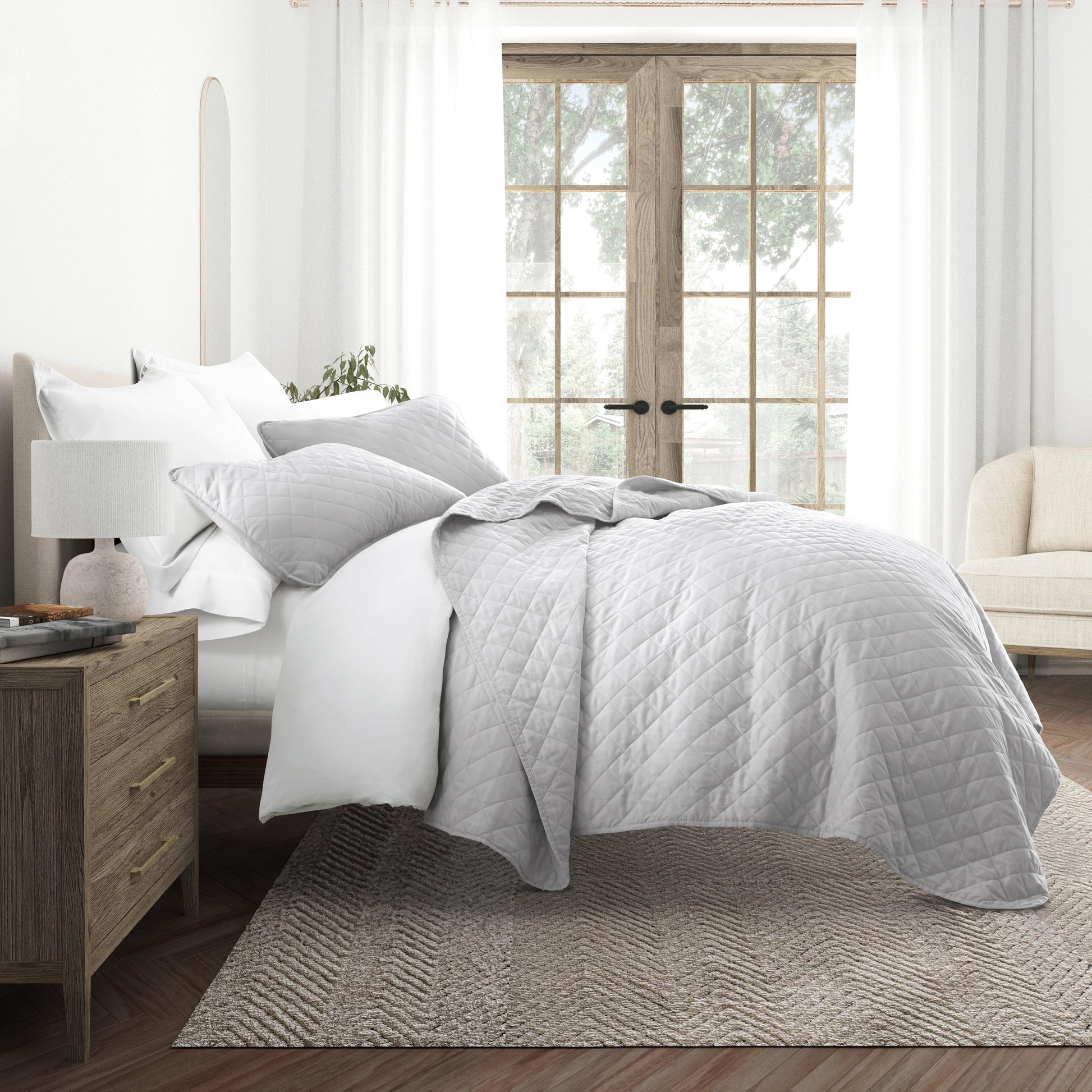 Lightweight Diamond Stitch Quilted Coverlet Set