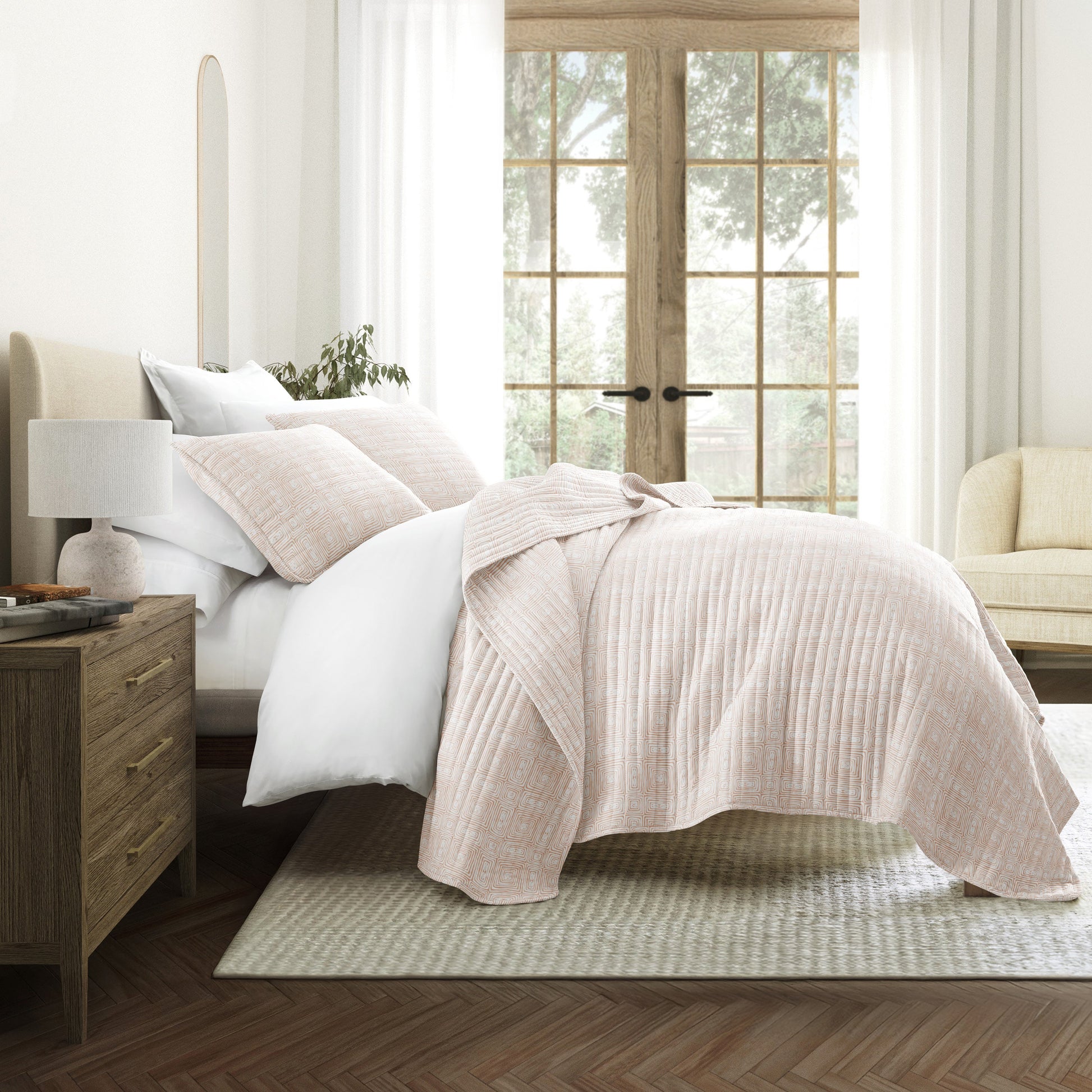Geometric Maze Patterned Quilted Coverlet Set