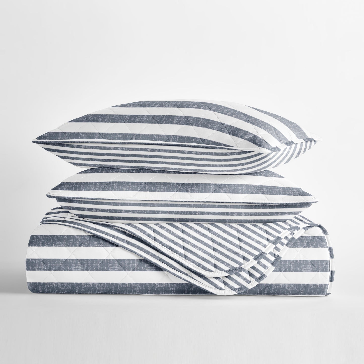 Classic Stripe Patterned Quilted Coverlet Set