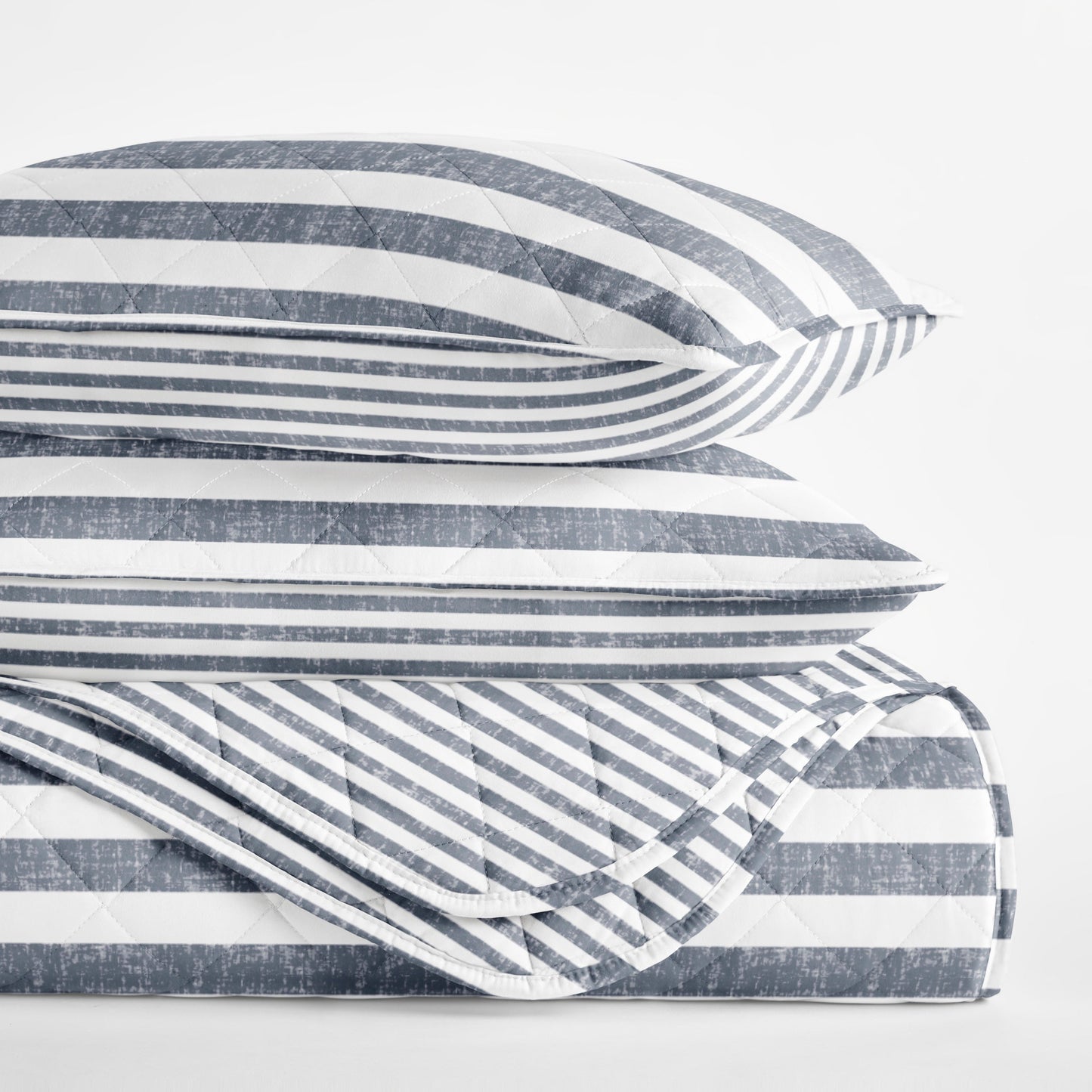 Classic Stripe Patterned Quilted Coverlet Set