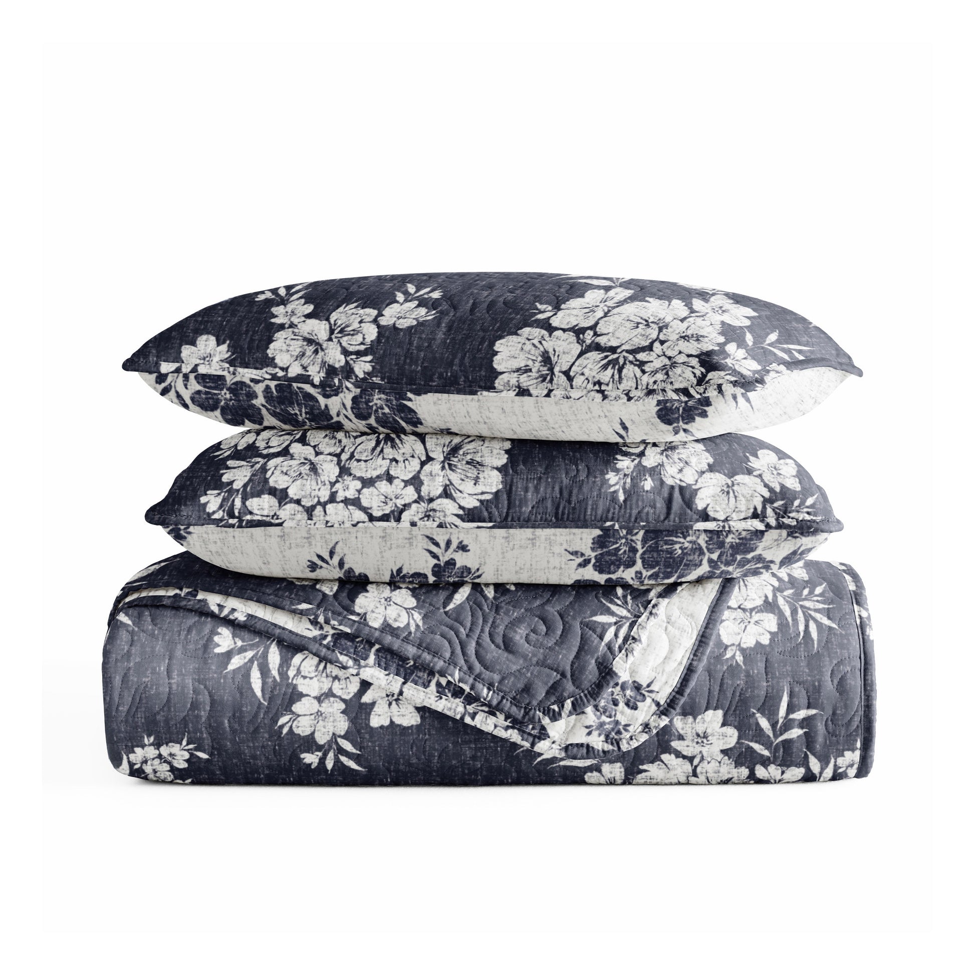Distressed Bouquet Patterned Quilted Coverlet Set