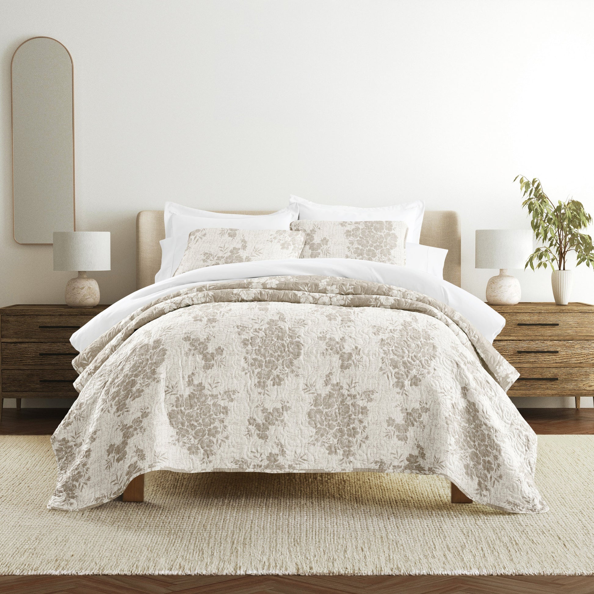 Distressed Bouquet Patterned Quilted Coverlet Set