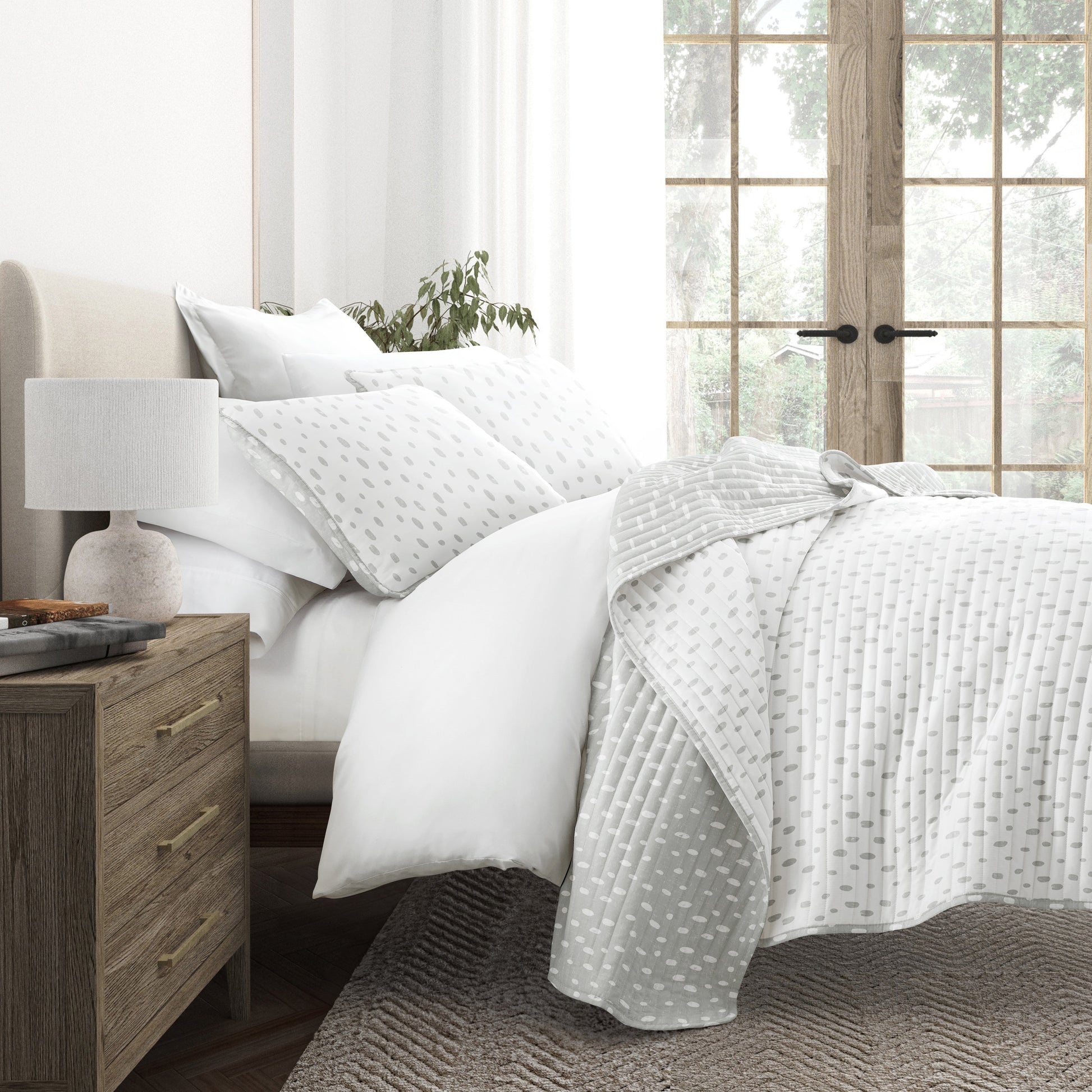 Neutral Dots Patterned Reversible Quilted Coverlet Set