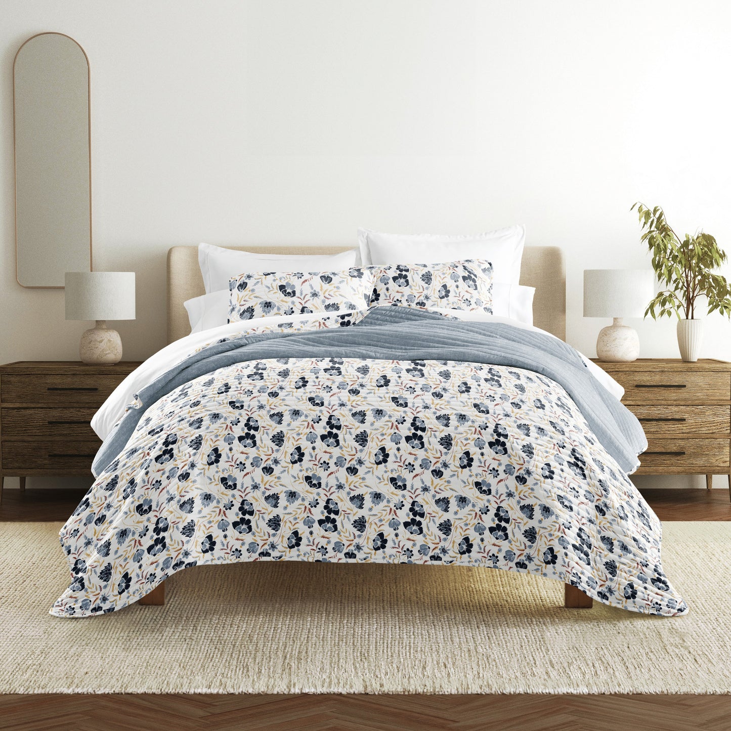 French Jacobean Patterned Quilted Coverlet Set