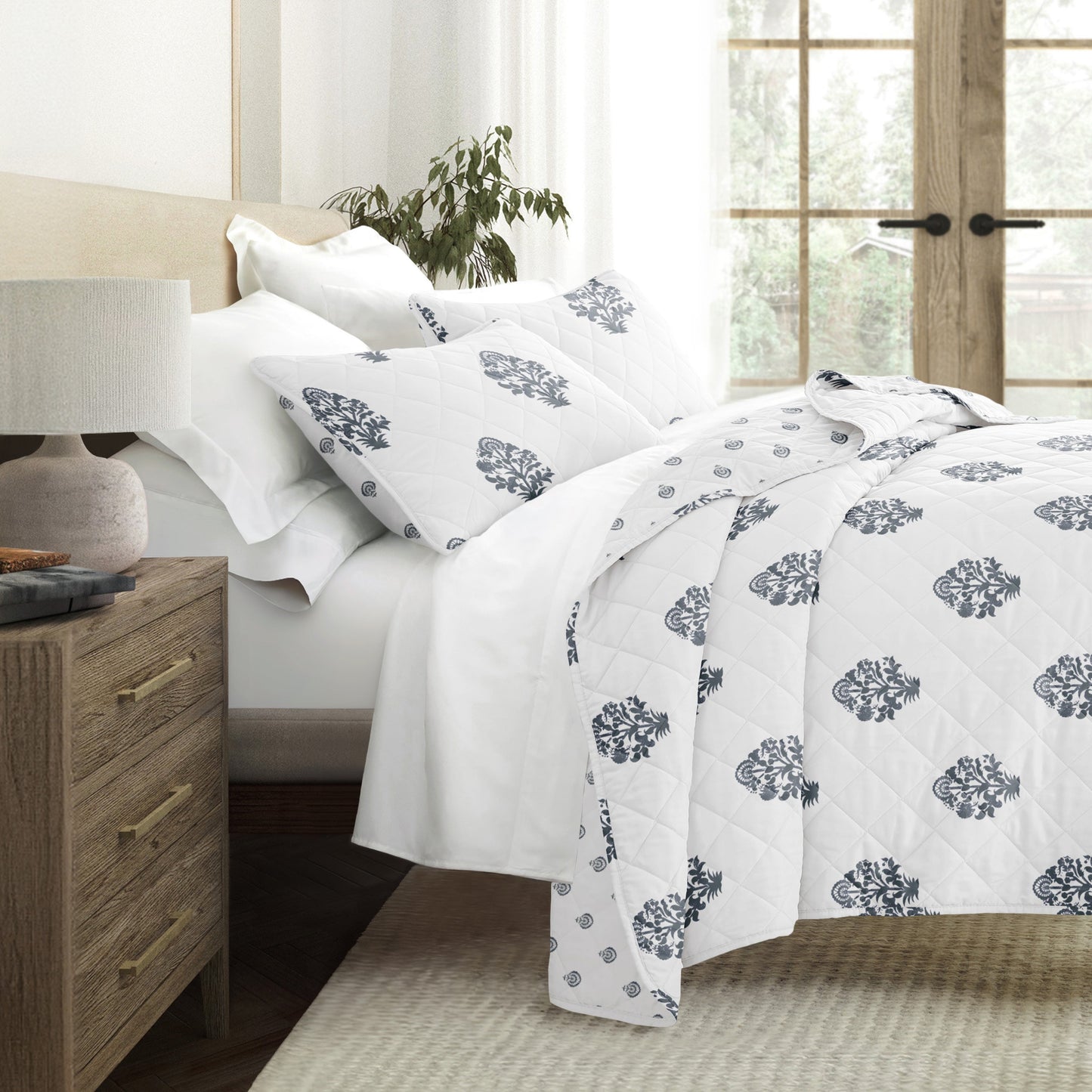 Stamped Bloom Patterned Quilted Coverlet Set