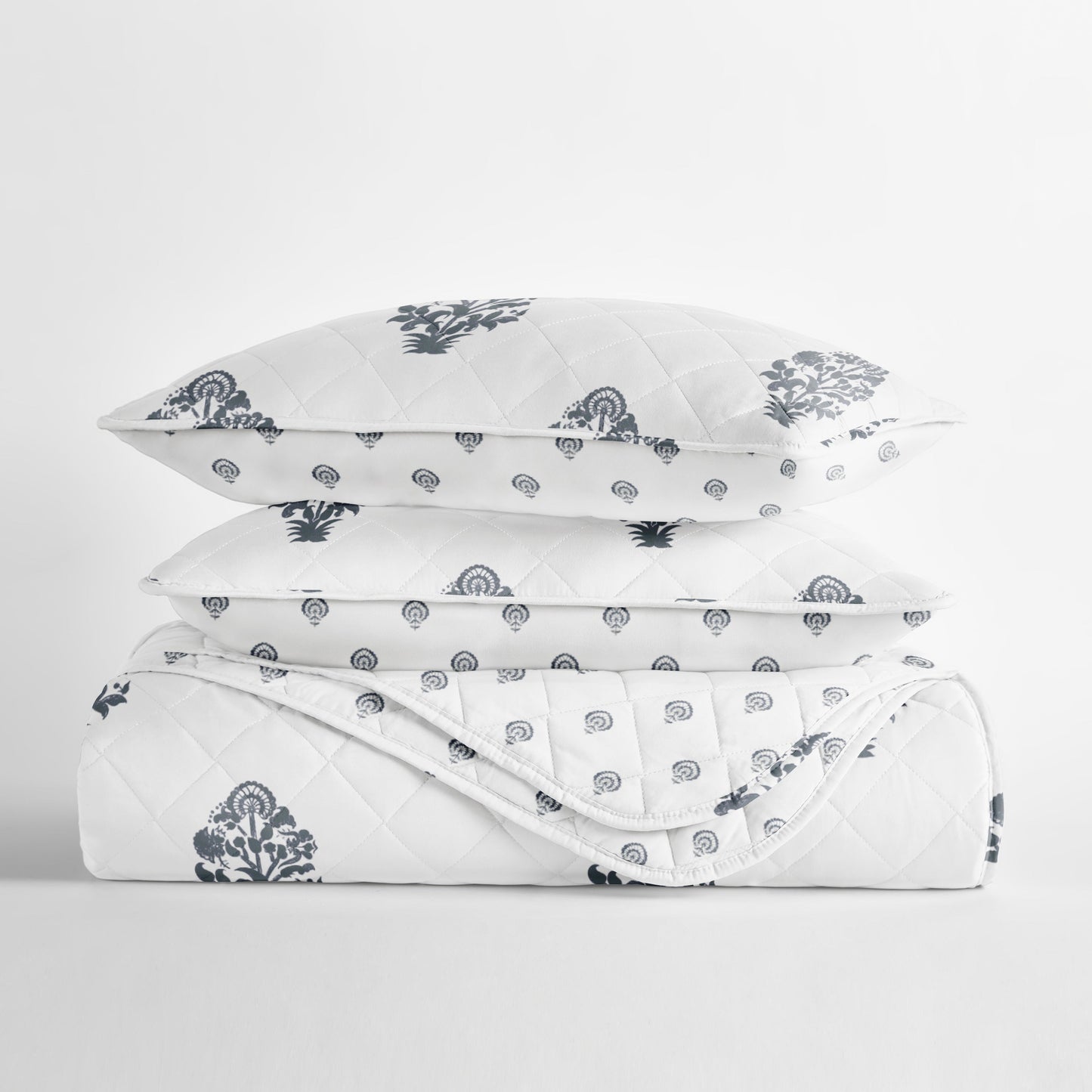 Stamped Bloom Patterned Quilted Coverlet Set