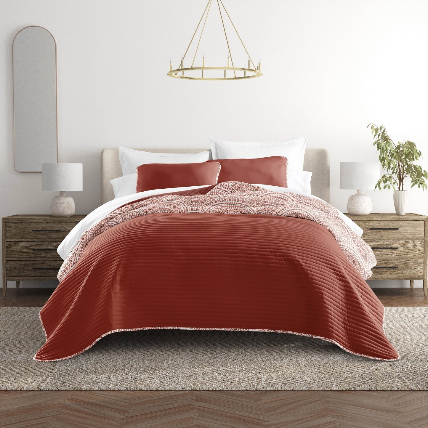 Scalloped Patterned Reversible Quilted Coverlet Set