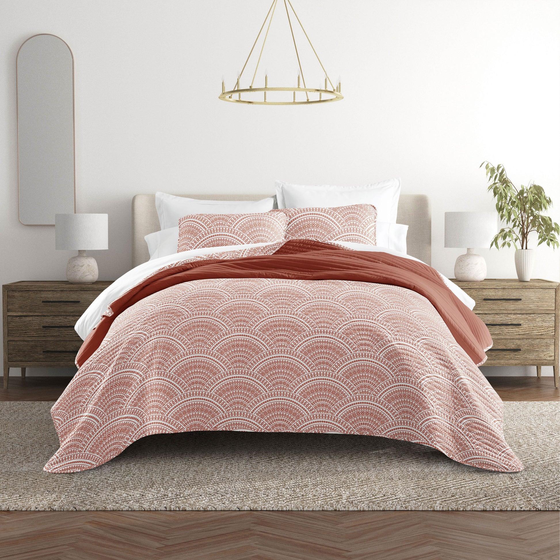 Scalloped Patterned Reversible Quilted Coverlet Set