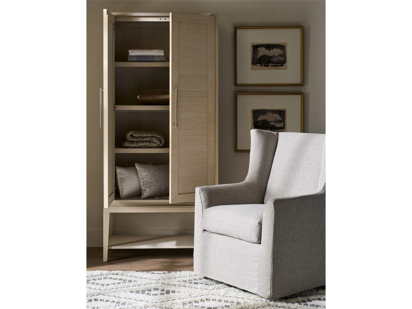 Universal - Birchaven Meadow Wardrobe