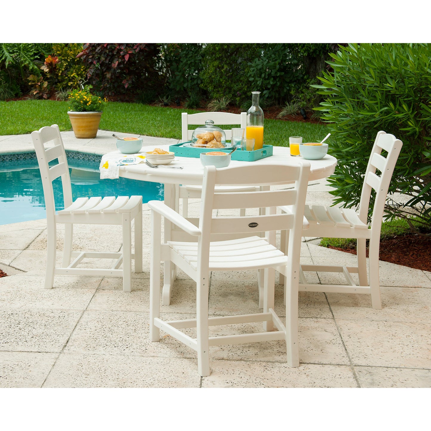 POLYWOOD 48" Round Farmhouse Dining Table