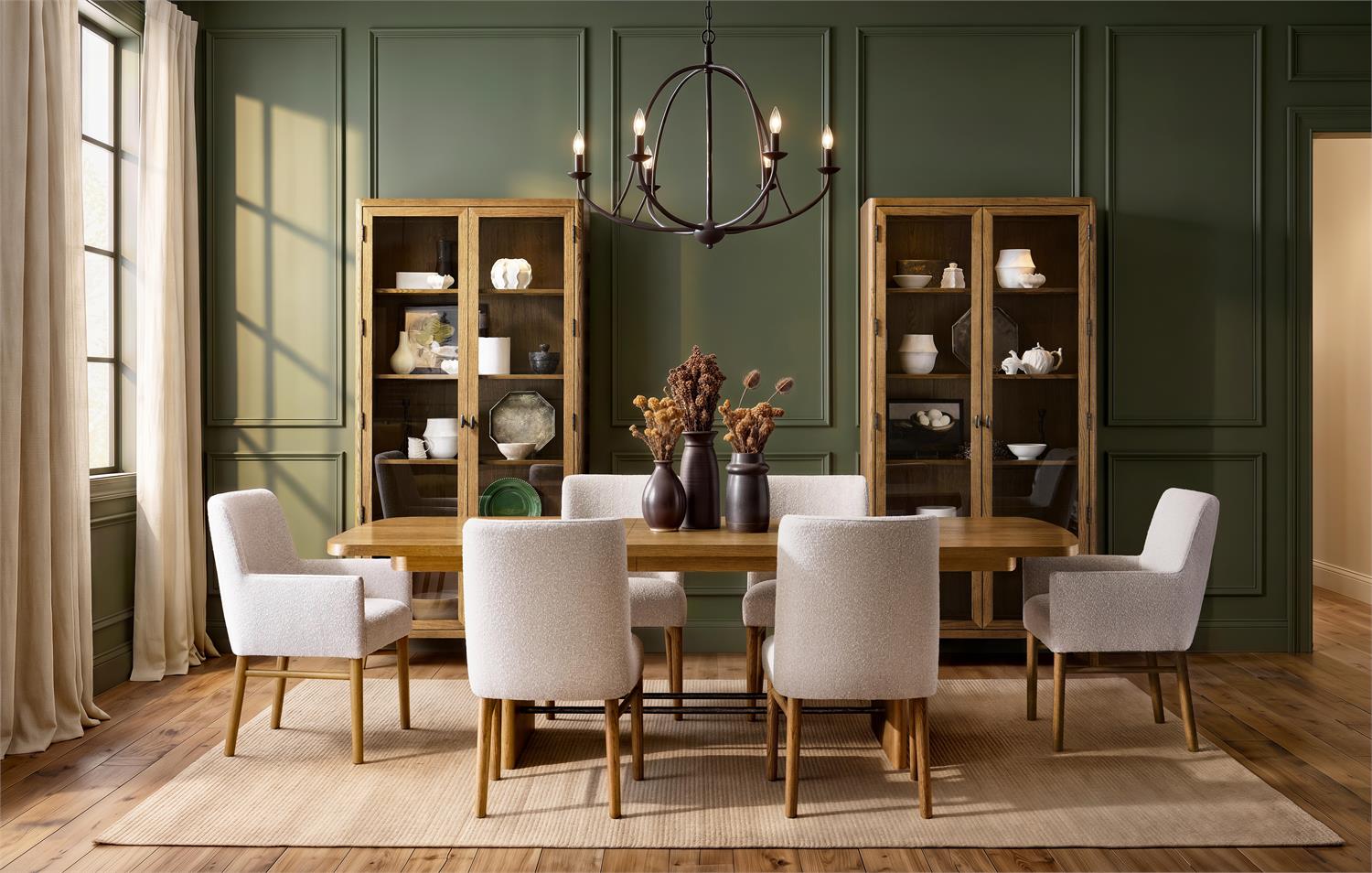 Bernhardt Dilworth Arm Chair — 320544