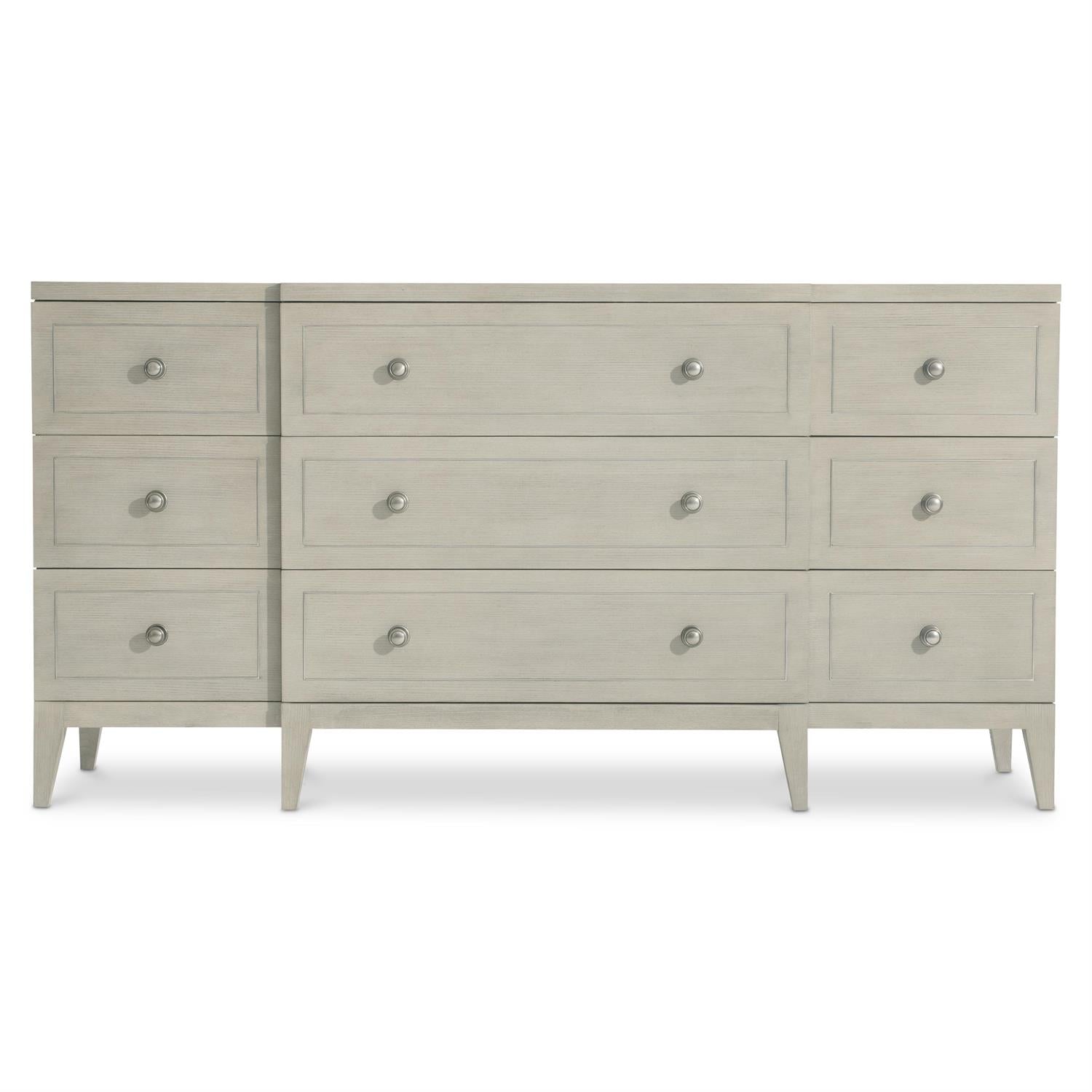 Bernhardt Cornelia Dresser — 331052
