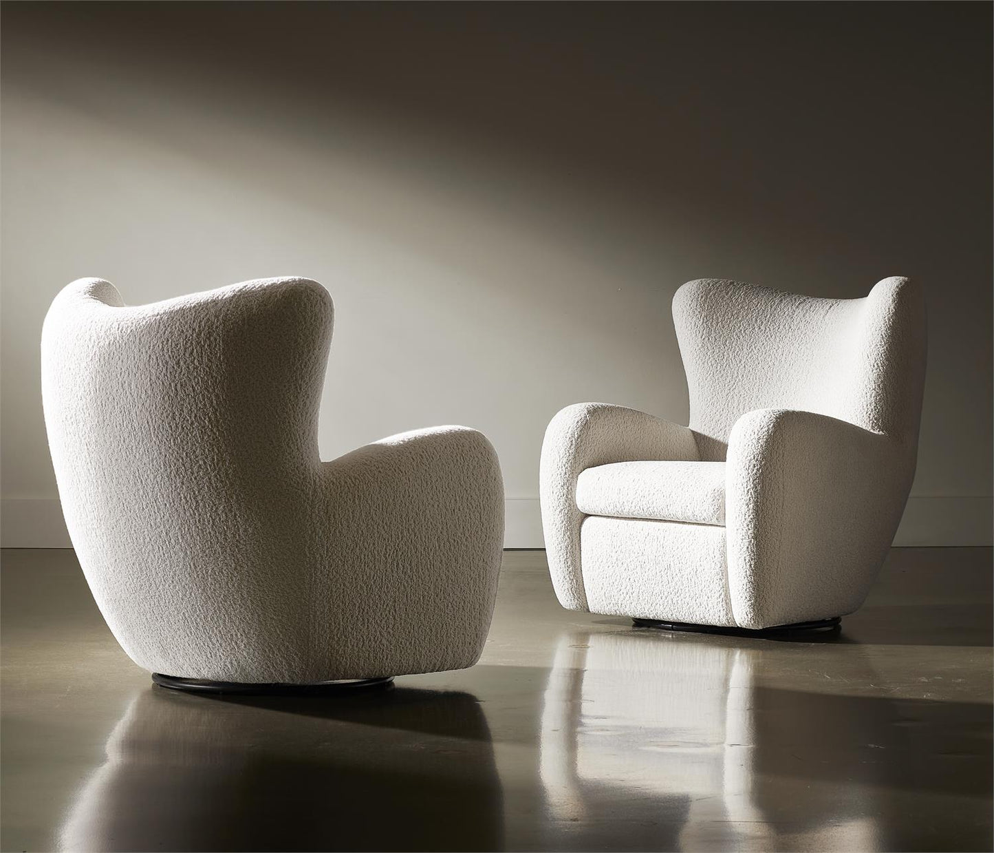Bernhardt Silvi Fabric Swivel Chair — B802SAO