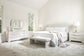 Bernhardt Sereno Panel Bed King — K1945