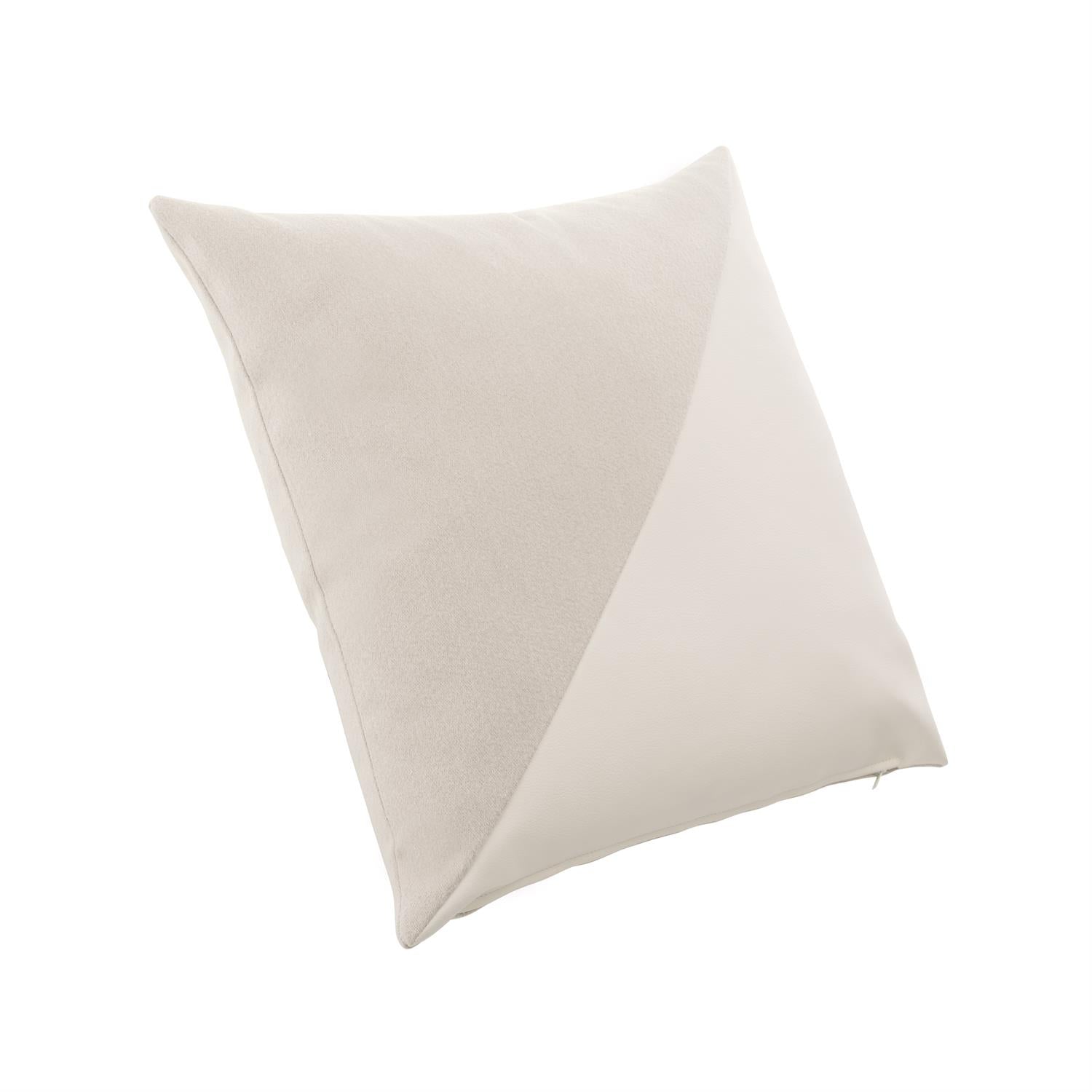 Bernhardt Outdoor Throw Pillow (22" x 22") — OFP22