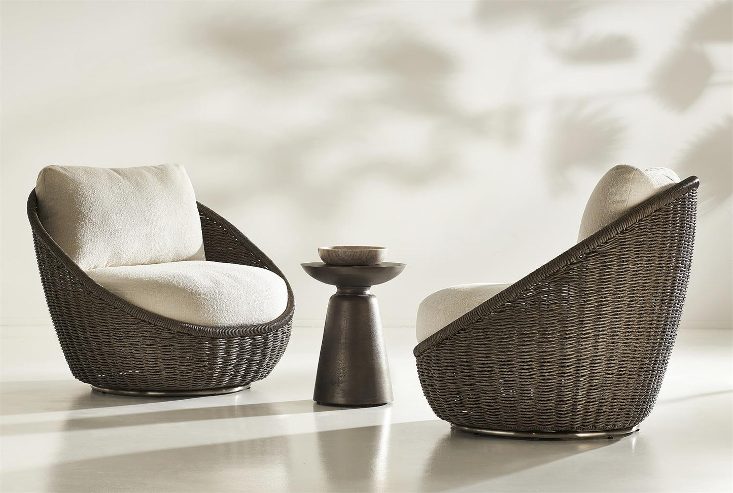 Bernhardt Catalan Outdoor Accent Table — X03128